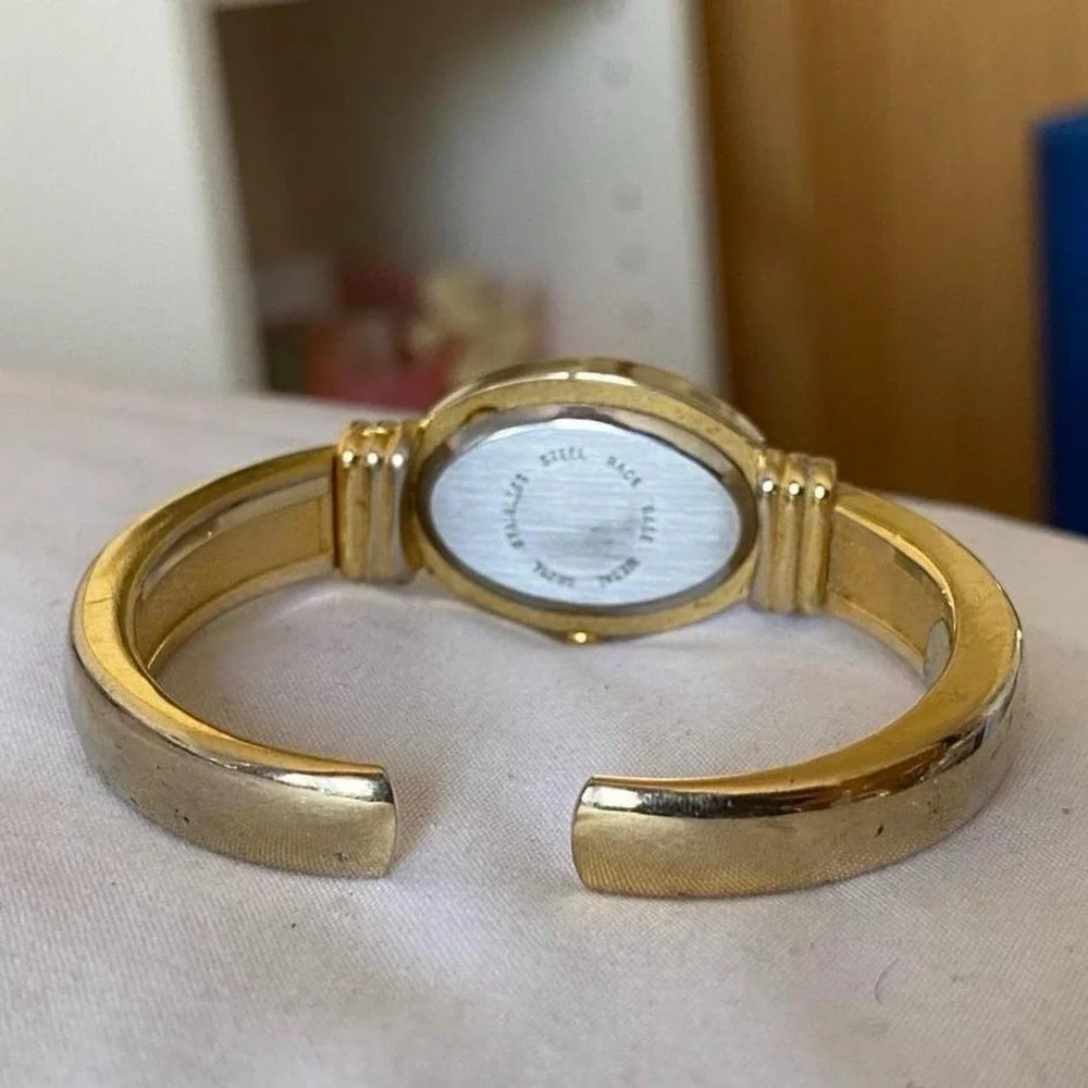 vintage Collezier gold stainless steel watch with mother pearl face JAPAN MOVT